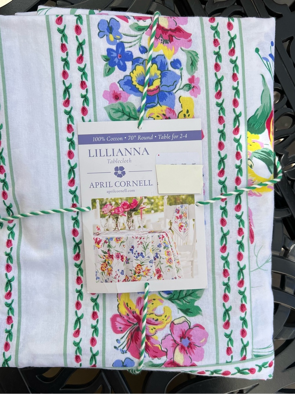 April Cornell Lillianna Floral Cotton Tablecloth - 70โ Round